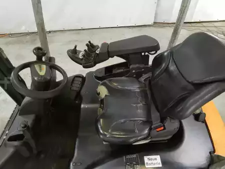 Elektromos 3 kerekű 2020  Still RX50-16 (3)