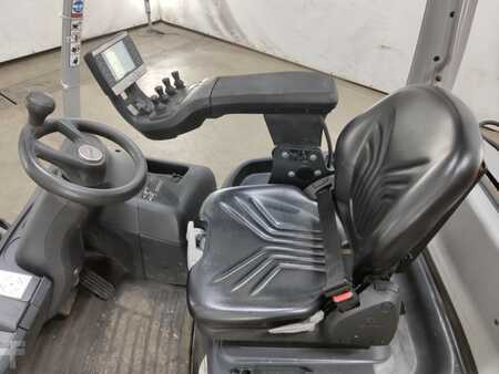 Gas gaffeltruck 2021  Still RX70-25T (3)