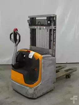 Apilador eléctrico 2023  Still EXV12I (2)