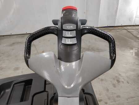 Nízkozdvižný vozík 2020  Still EXH-SF20 (3)