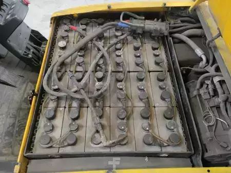 Elektrisk- 3 hjul 2013  Yale ERP20VT (4)