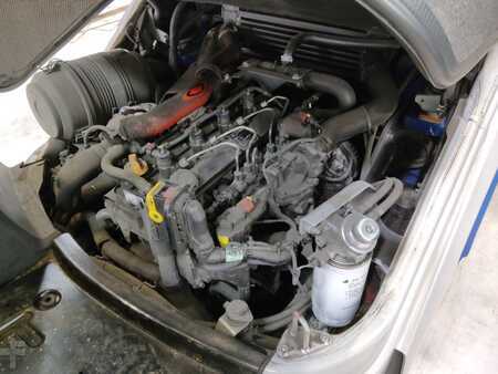 Diesel gaffeltruck 2022  Still RX70-25 (4)