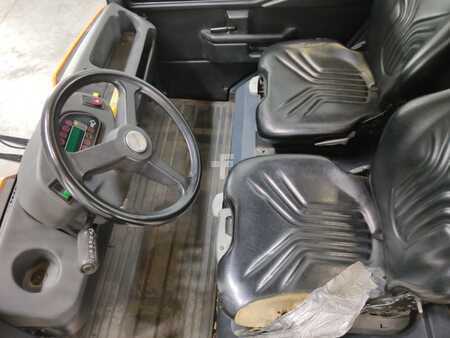 Schlepper 2015  Still R08-20 (3)