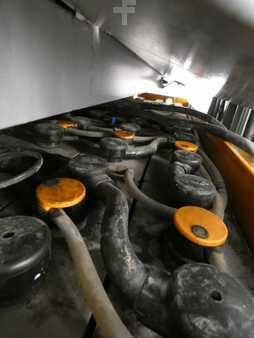 Retraky 2019  Still FM-X17 (4)