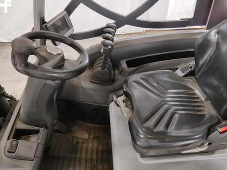 Elektromos 4 kerekű 2021  Still RX60-50 (3)