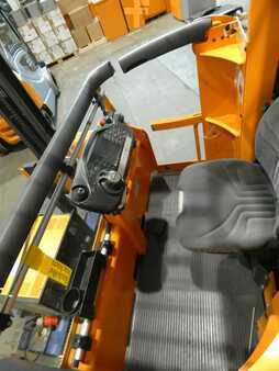 Függőleges komissiózó 2023  Still MX-X (3)