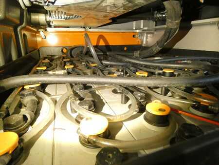 Függőleges komissiózó 2023  Still MX-X (4)