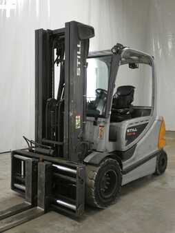 Elektromos 4 kerekű 2016  Still RX60-50 (1)