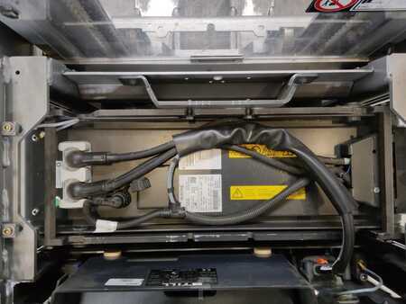 Magasemelésű béka 2020  Still EXD-SF20/LIION (4)