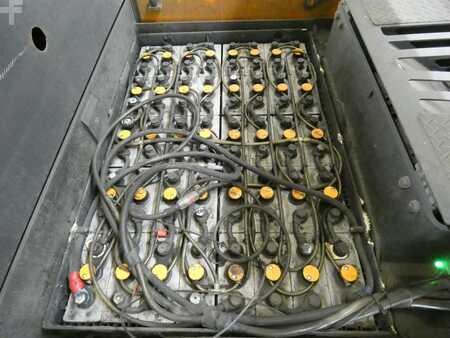 Vontató 2018  Still R07-25 (4)