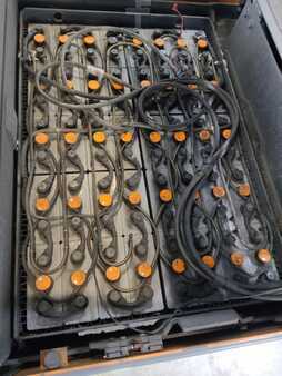 Vontató 2018  Still R07-25 (4)