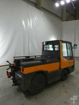 Vontató 2011  Still R07-25 (2)