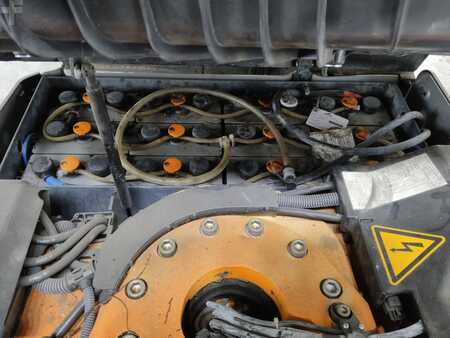 Elektrisk- 3 hjul 2020  Still RX50-10 (4)