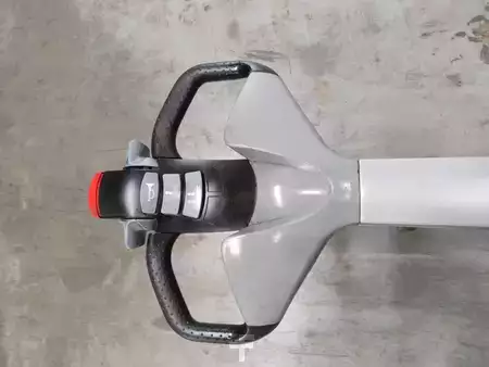 Magasemelésű béka 2015  Still EXV10/950MM (3)