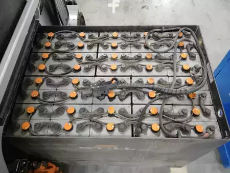 Elektromos 4 kerekű 2015  Still RX60-25 (4)