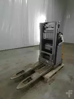 Apilador eléctrico 2021  Still EXD18L (1)