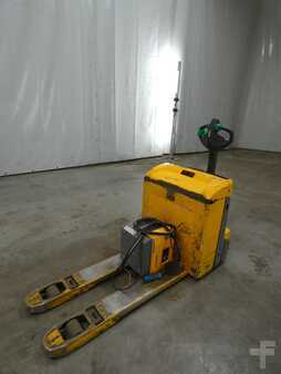 Transpallet elettrici 2020  Jungheinrich EJE116/LIION (1)