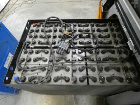 Elektromos 4 kerekű 2019  Still RX60-30 (4)