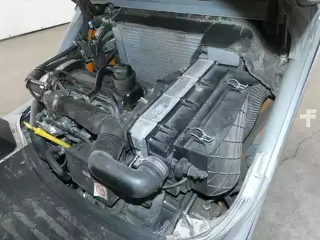 Gas gaffeltruck 2020  Still RX70-20T (4)