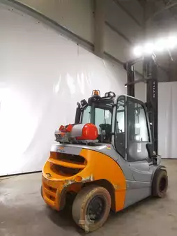 Gas gaffeltruck 2020  Still RX70-50/600T (2)