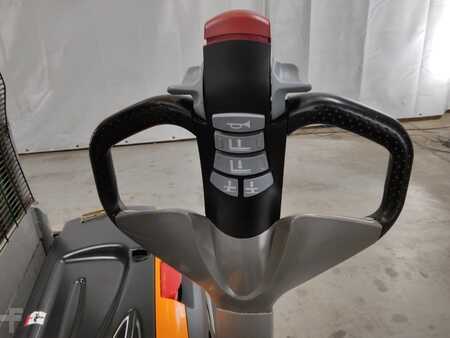 Hochhubwagen 2021  Still EXV12I (3)