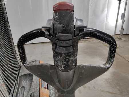 Hochhubwagen 2021  Still EXV12 (3)