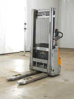 Hochhubwagen 2021  Still EXV12 (1)