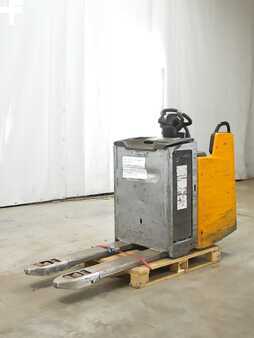 Niederhubwagen 2021  Still EXH-S20 (1)