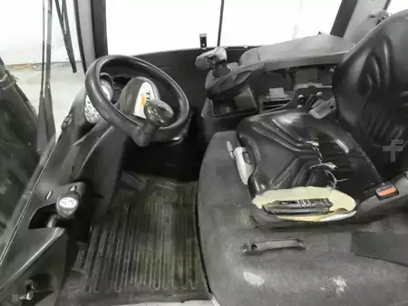 Gas gaffeltruck 2019  Still RX70-25T (3)