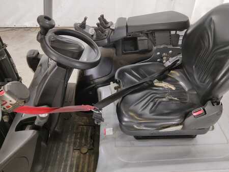 Elektromos 4 kerekű 2019  Still RX60-30L (3)