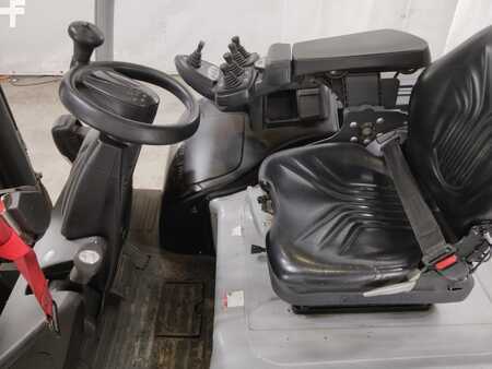 Elektromos 4 kerekű 2019  Still RX60-30L (3)