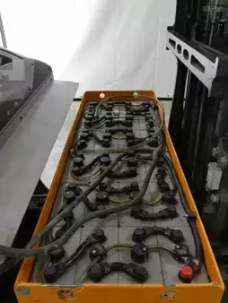 Carrelli retrattili 2020  Still FM-X20 (4)