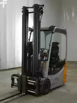 Elektromos 3 kerekű 2020  Still RX50-16 (1)