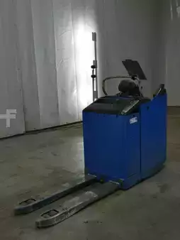 Transpaleta eléctrica 2019  Still EXU-S22 (1)