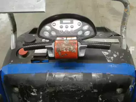 Transpaleta eléctrica 2019  Still EXU-S22 (3)