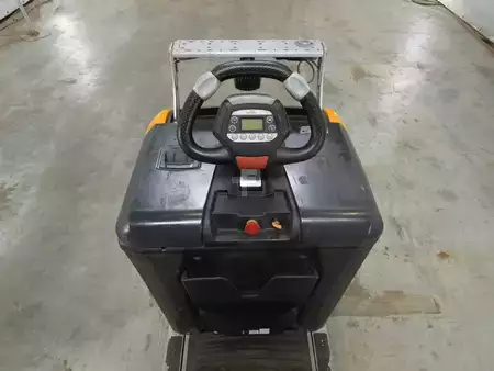 Traktor 2018  Still LTX50 (3)