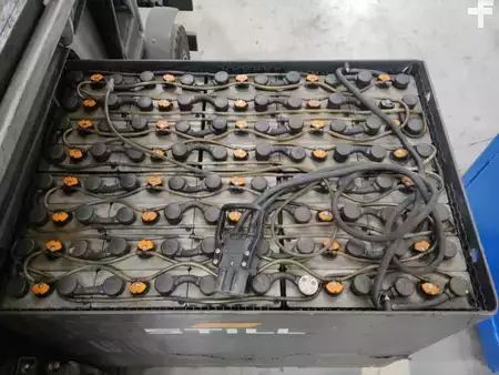 Elektromos 4 kerekű 2011  Still RX60-25 (4)