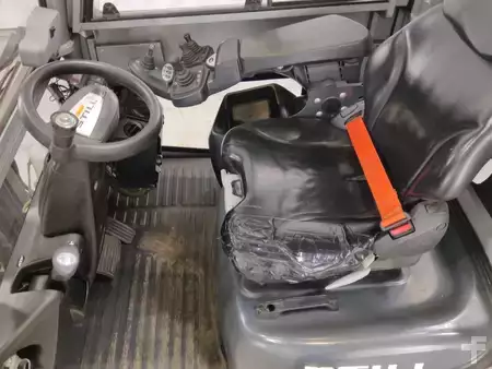 Gas gaffeltruck 2020  Still RX70-20T/DRIVEIN (3)