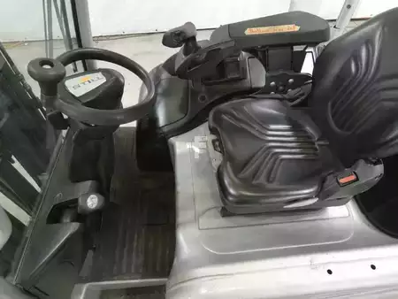 Elektromos 3 kerekű 2017  Still RX20-18 (3)