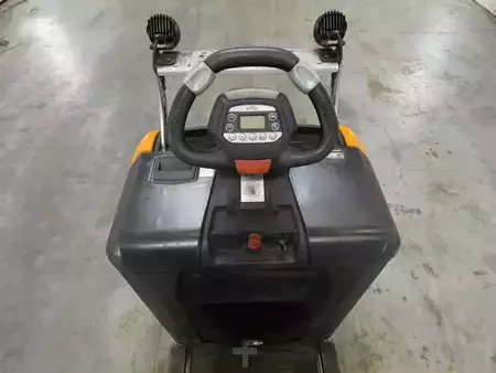 Traktor 2022  Still LTX50 (3)