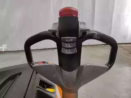 Ruční vysokozdvižný vozík 2018  Still EXV16 (3)