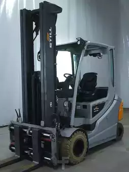 Chariots électriques à 4 roues 2022  Still RX60-35L (1)