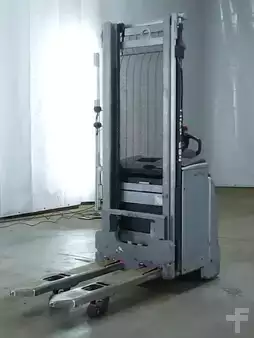 Hochhubwagen 2021  Still EXV16I (1)