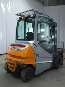 Eléctrica de 4 ruedas 2017  Still RX60-40 (2)