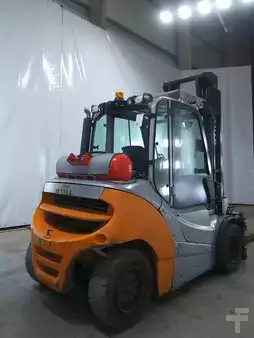 Diesel heftrucks 2020  Still RX70-50T/600 (2)