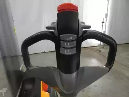 Magasemelésű béka 2015  Still EXV12 (3)