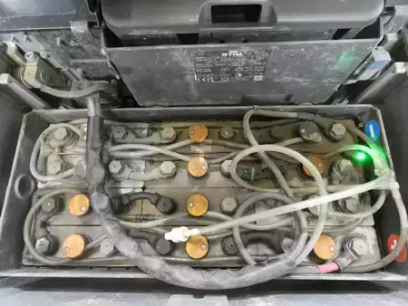 Transpalettes électriques 2022  Still EXH-SF20 (4)