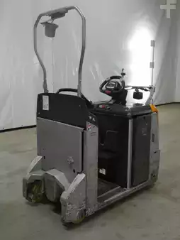 Traktor 2018  Still LTX50 (2)