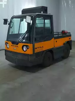 Tractor de arrastre 2019  Still R07-25 (1)