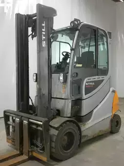 Elektromos 4 kerekű 2018  Still RX60-50/GETRÄNKE (1)